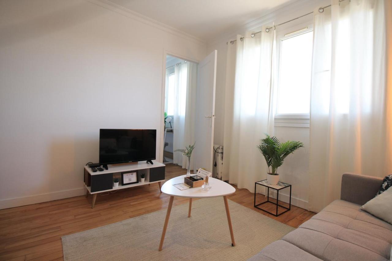 Lacolline-Ponthebert,Com - Appartement Entier Renove -Grand Parking Gratuit, Tout Equipe, Confortable, Netflix Et Amazon Prime Gratuits Et Illimites, Matelas Emma, Lave Linge, Vue Sur La Vallee, Rdc Exterior foto