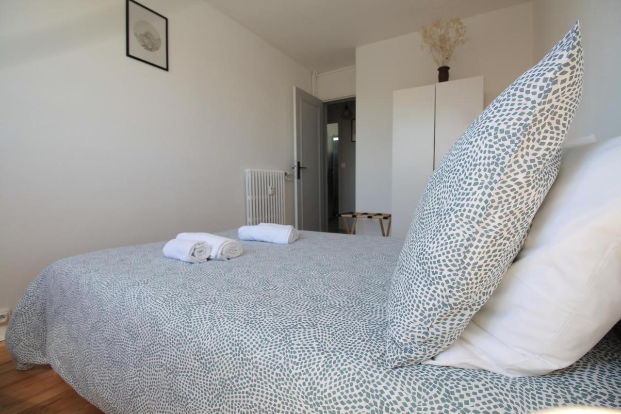 Lacolline-Ponthebert,Com - Appartement Entier Renove -Grand Parking Gratuit, Tout Equipe, Confortable, Netflix Et Amazon Prime Gratuits Et Illimites, Matelas Emma, Lave Linge, Vue Sur La Vallee, Rdc Exterior foto